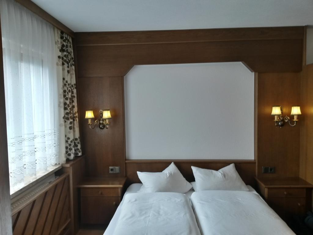 Gasthof Traube 2*